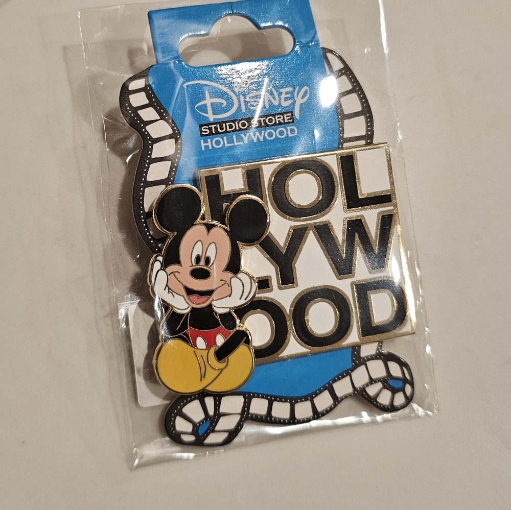 Mickey Mouse hollywood pin from El Capitan theater